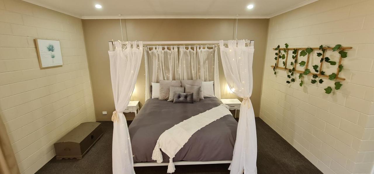 Comfort Inn & Suites King Avenue Сейл Екстер'єр фото