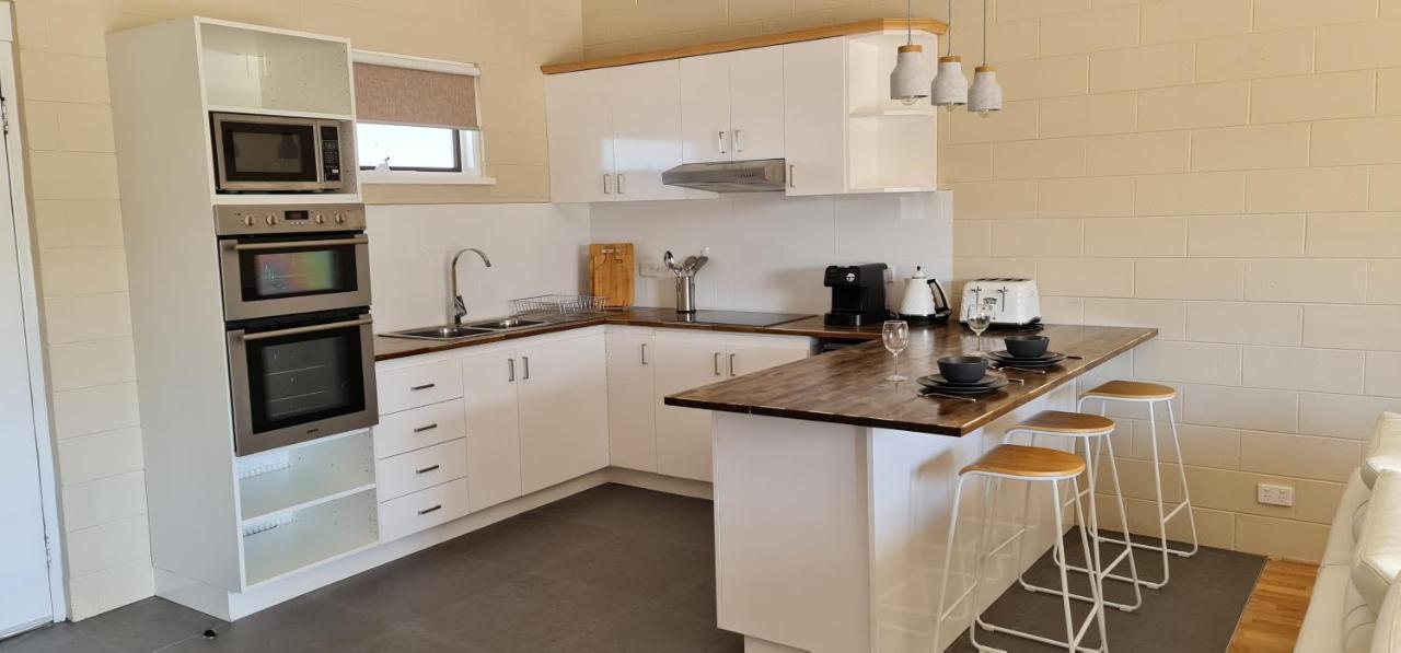 Comfort Inn & Suites King Avenue Сейл Екстер'єр фото
