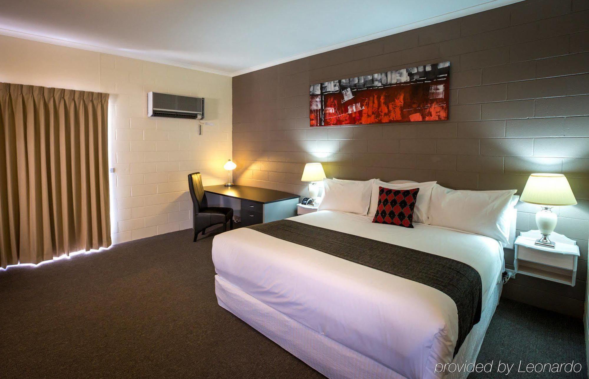 Comfort Inn & Suites King Avenue Сейл Екстер'єр фото